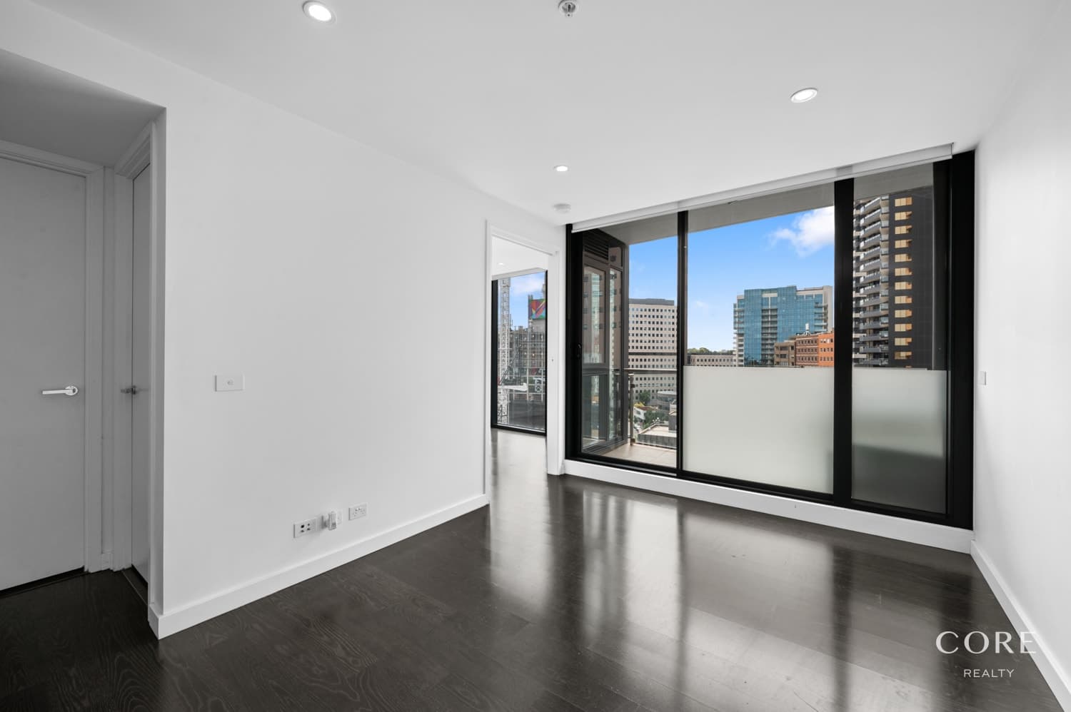 1006/338 Kings Way, South Melbourne - Thumbnail 5
