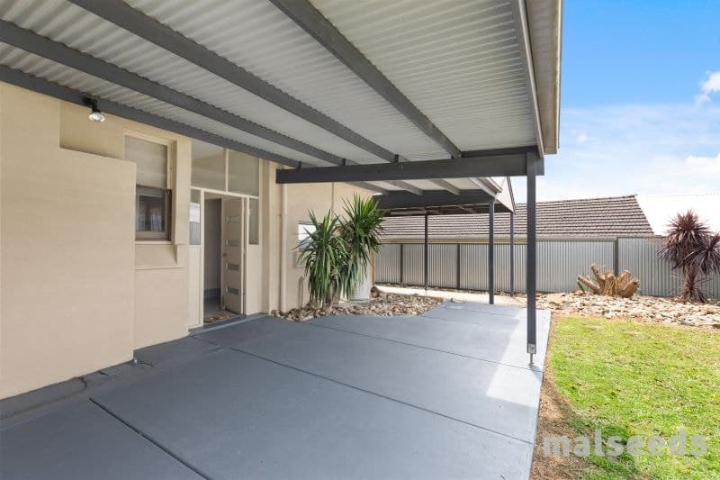 32 Suttontown Rd Mount Gambier SA, Mount Gambier - Image 1