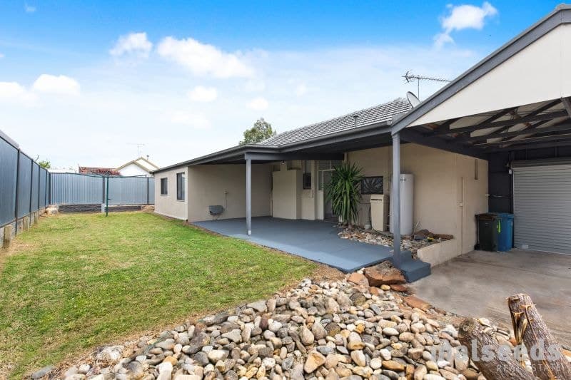 32 Suttontown Rd Mount Gambier SA, Mount Gambier - Thumbnail 2