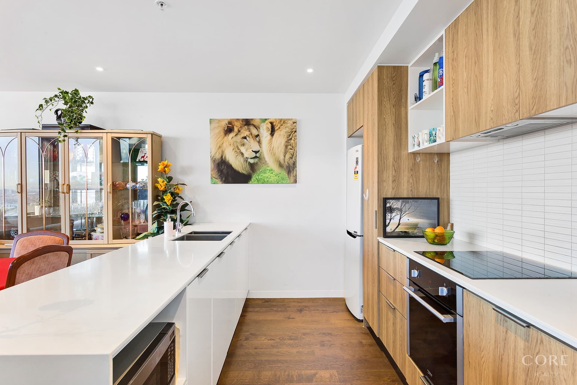 2311/3-5 St Kilda Road, St Kilda - Thumbnail 3