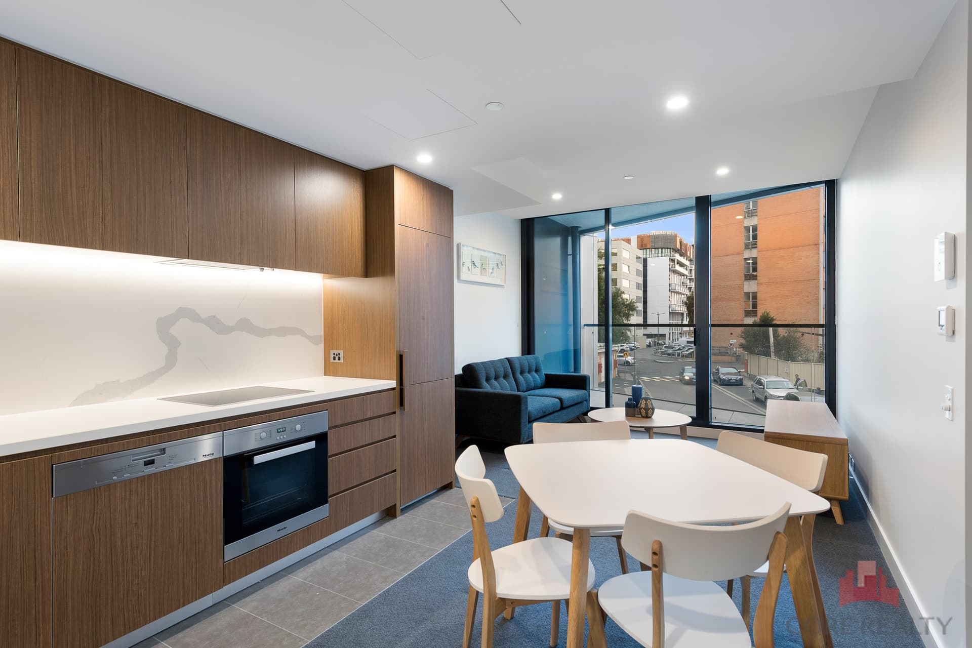 Unit 117/555 St Kilda  Road, Melbourne - Thumbnail 2