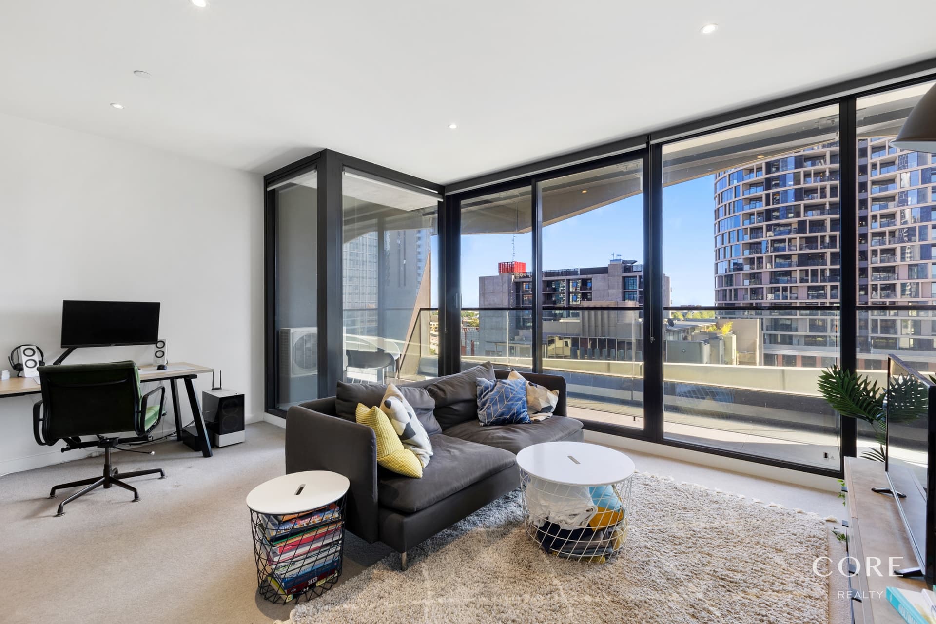 1103/155 Franklin Street, Melbourne - Thumbnail 3
