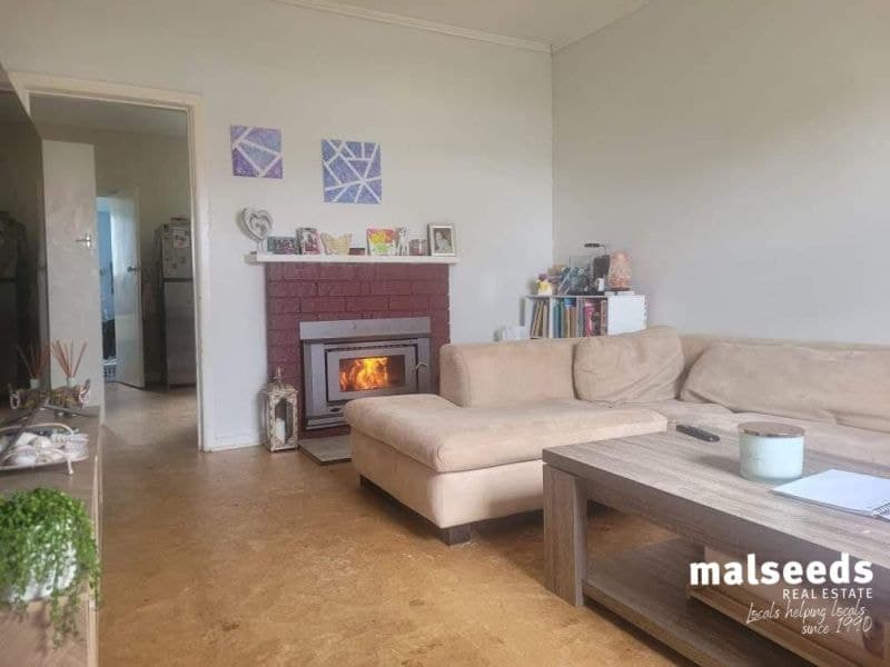 2 & 4 Edwards Street Millicent SA, Millicent - Thumbnail 4