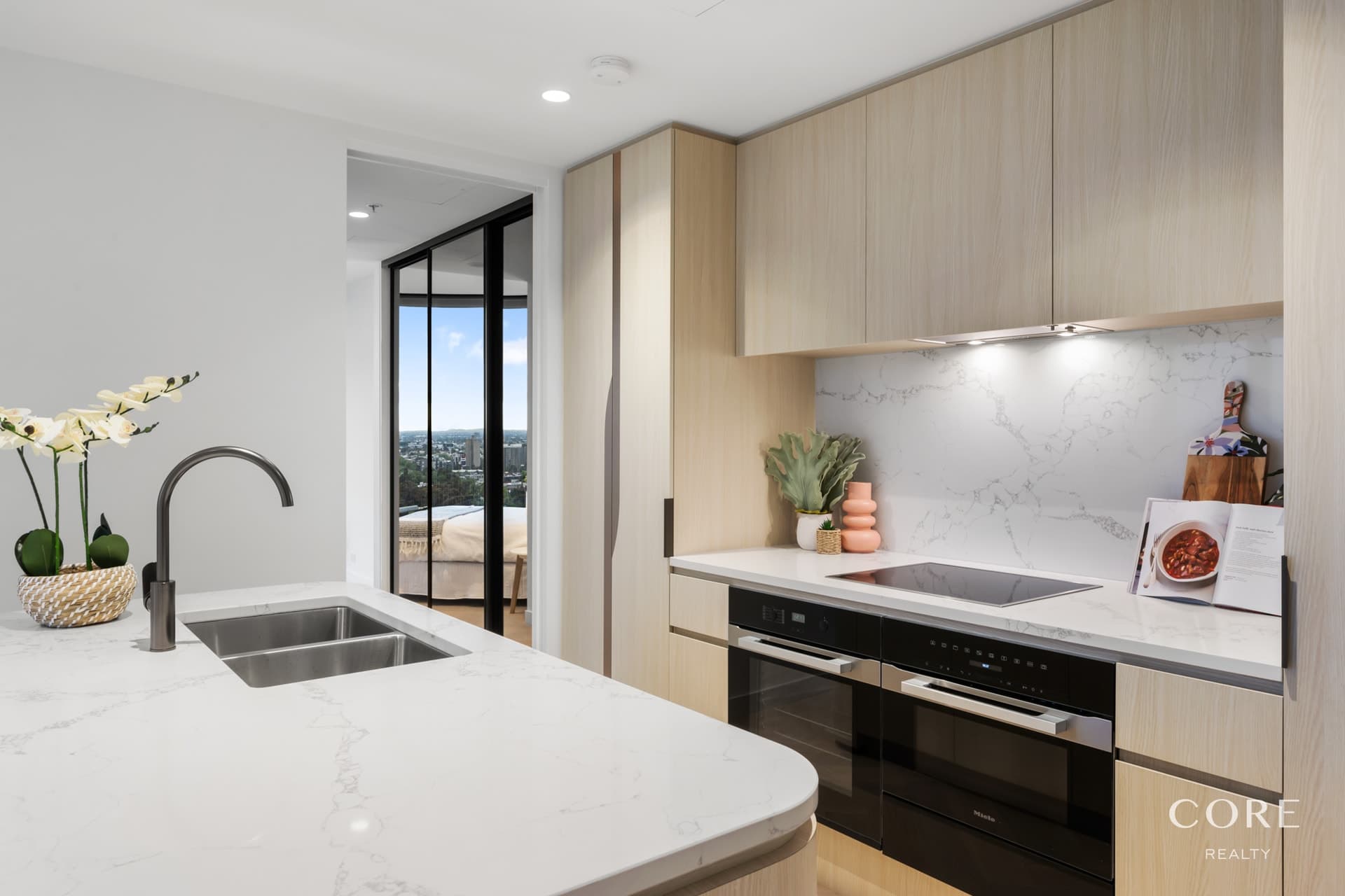 1801/63 La Trobe Street, Melbourne - Thumbnail 6
