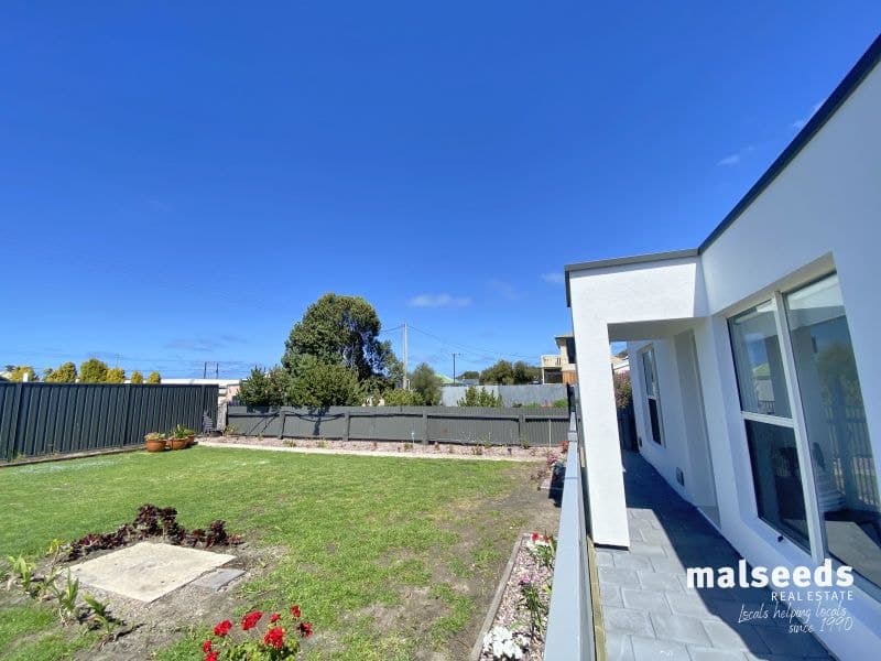 56 Church Street Port Macdonnell SA, Port Macdonnell - Thumbnail 2