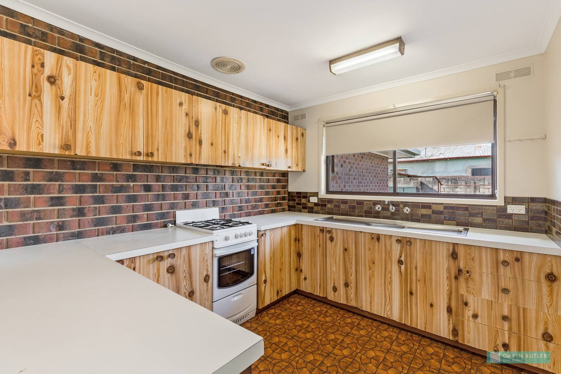 Unit 2, 2 Shamrock St, Golden Square, VIC, Golden Square - Thumbnail 2