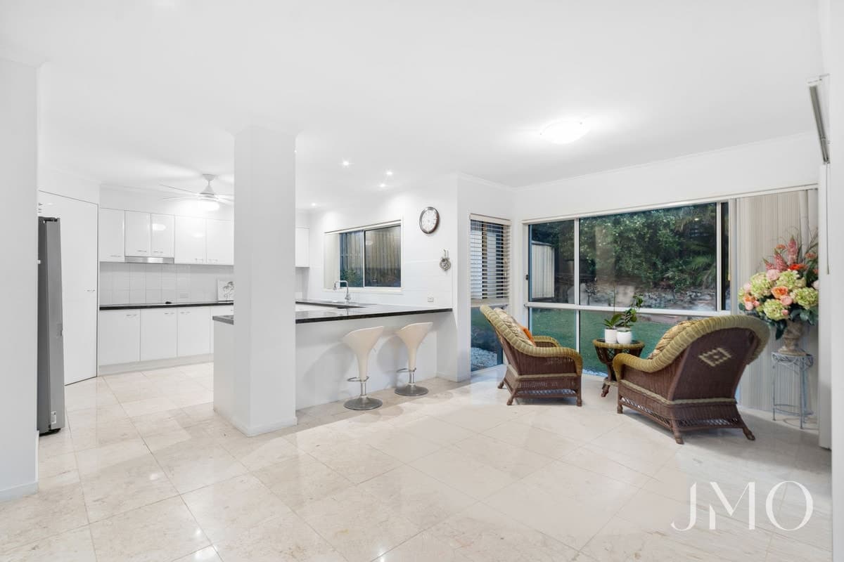 18 Cedarton Crescent, Ormeau, Ormeau - Thumbnail 3