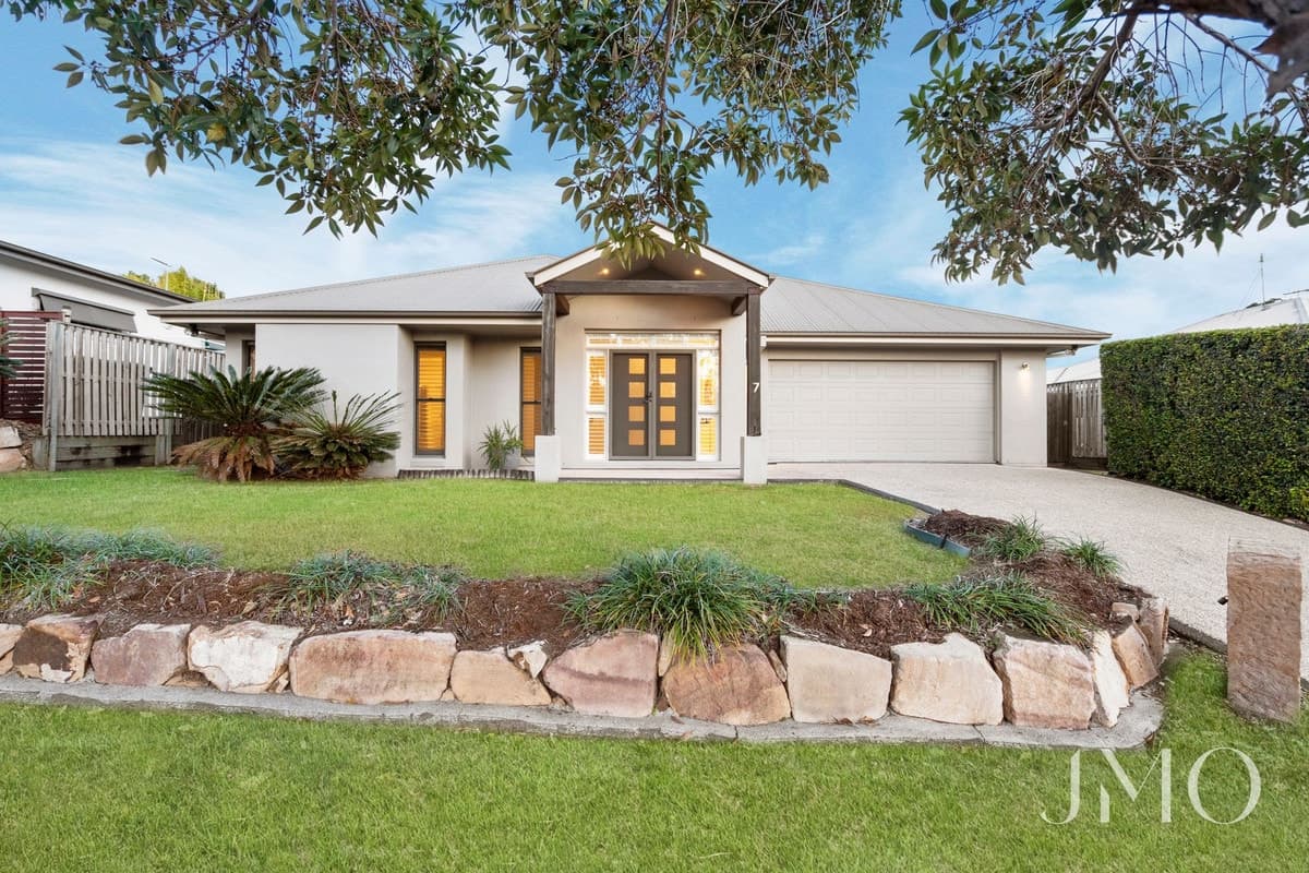 7 Emmaville Crescent, Ormeau, Ormeau - Image 1