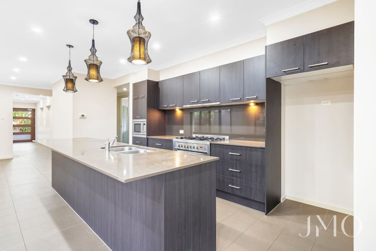 29 Landsdowne Drive, Ormeau Hills, Ormeau Hills - Thumbnail 3