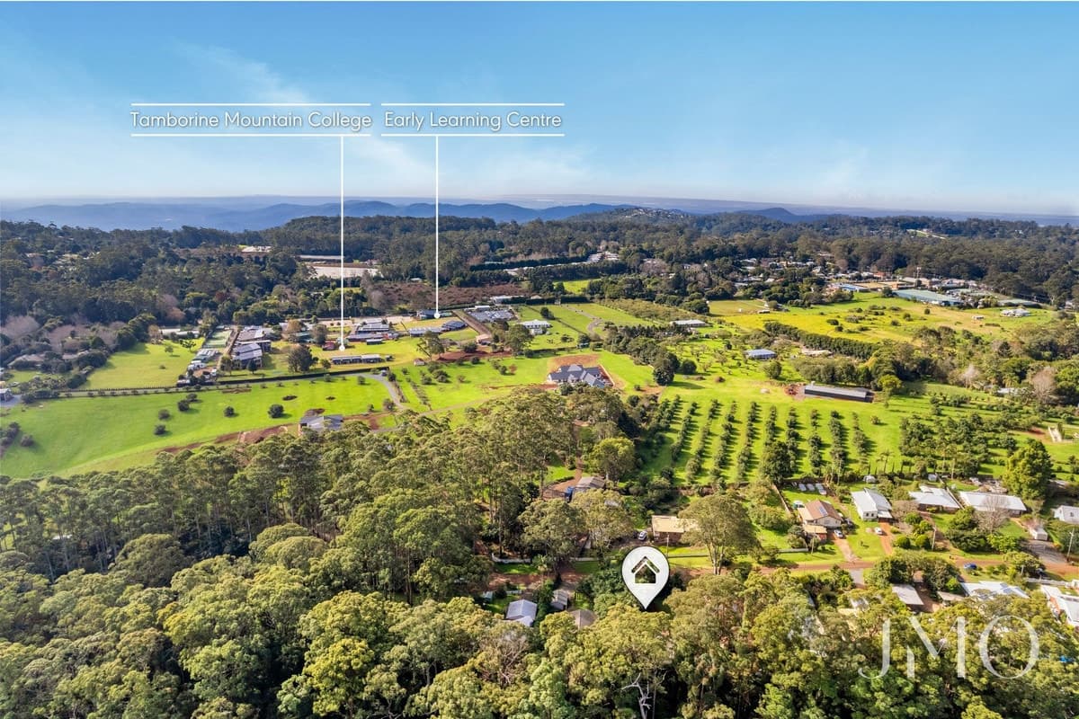 42 Manitzky Road, Tamborine Mountain, Tamborine Mountain - Thumbnail 2