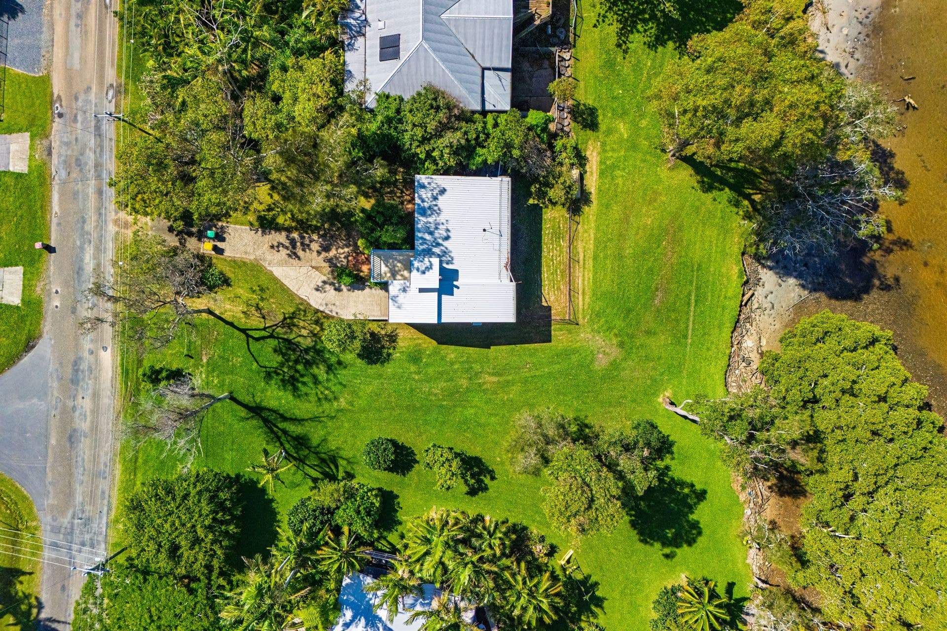 54 Shoreline Drive, North Shore, North Shore - Thumbnail 5