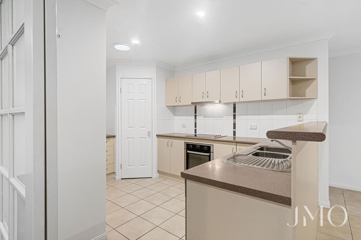 4 Success Crescent, Ormeau, Ormeau - Thumbnail 3