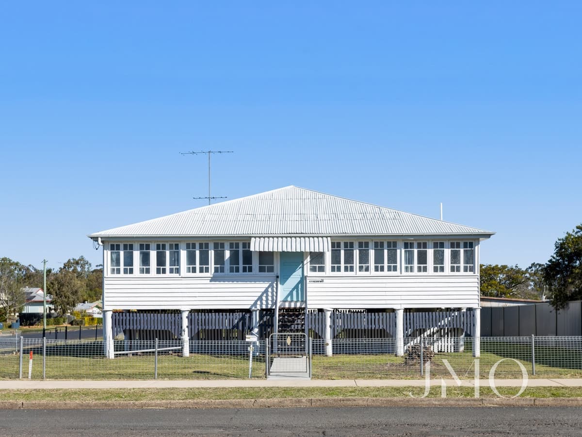 76 Old College Road, GATTON, Gatton - Image 1