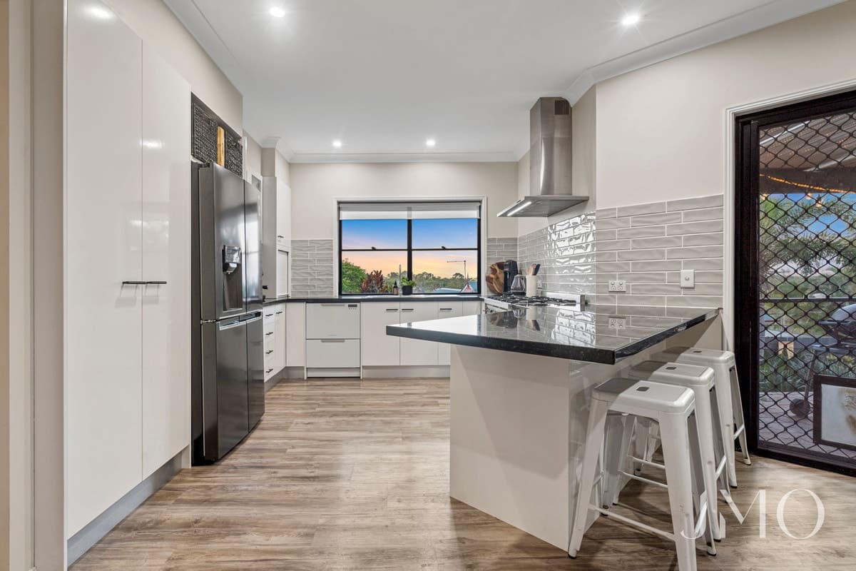 40 Johnson Parade, Ormeau Hills, Ormeau Hills - Thumbnail 3