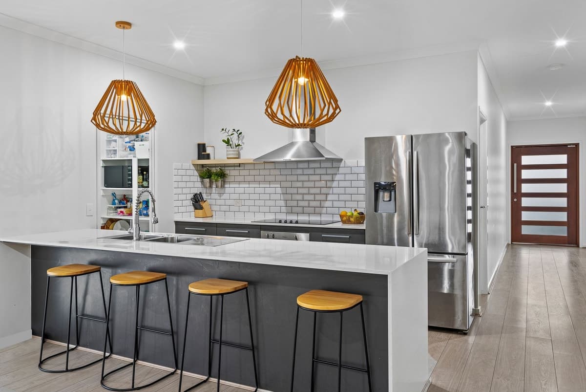 9 Summerhill Crescent, Ormeau Hills, Ormeau Hills - Thumbnail 3