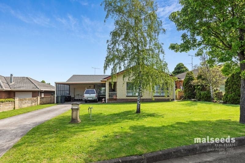 12 Auvale Crescent Mount Gambier SA, Mount Gambier - Image 1
