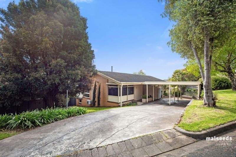 4 Davis Crescent Mount Gambier SA, Mount Gambier - Image 1