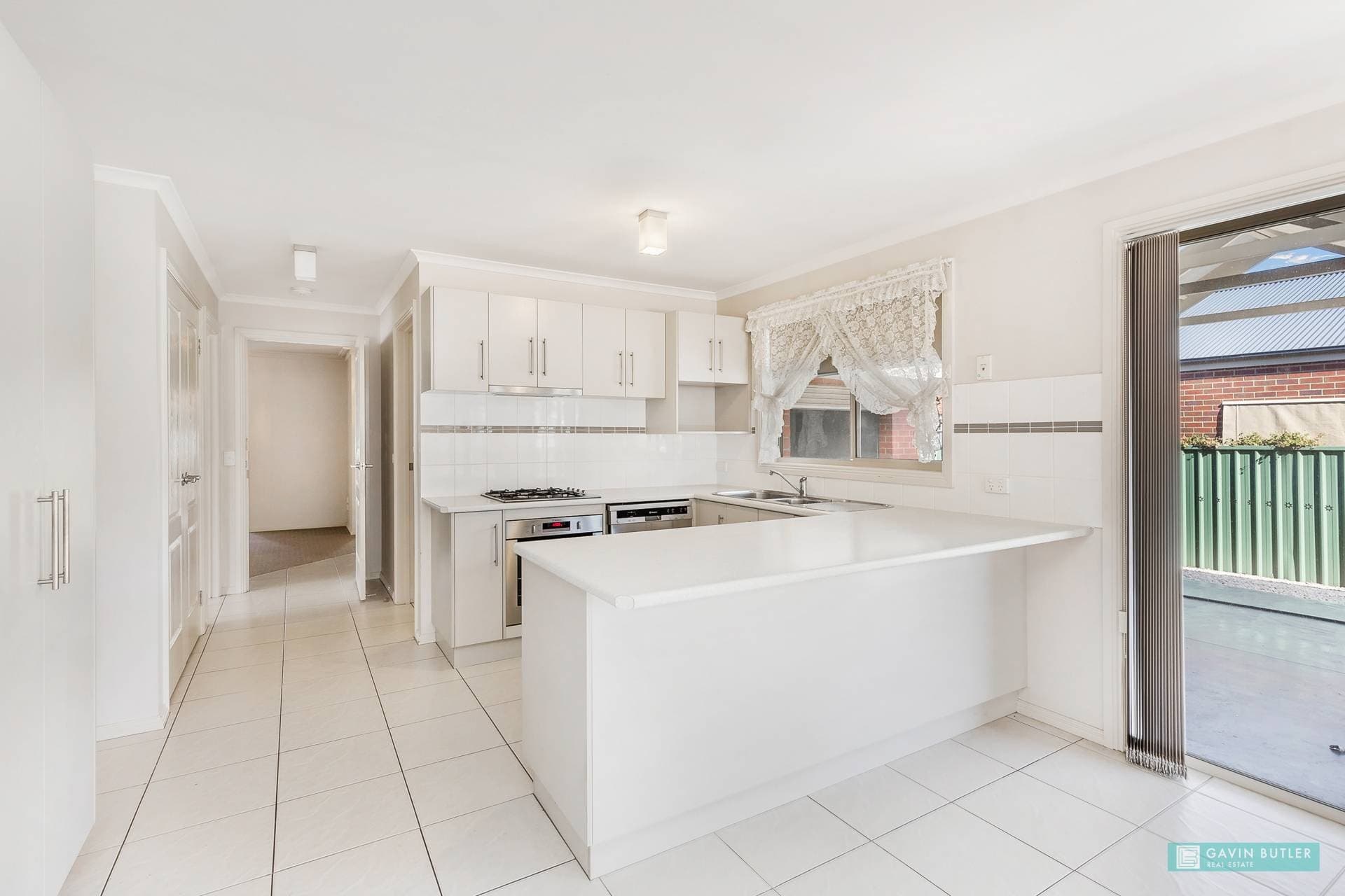 4 St James Wood Dr, North Bendigo, VIC, North Bendigo - Thumbnail 2