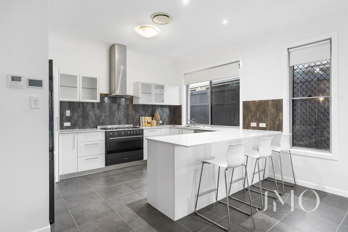 32 Lauradale Crescent, Ormeau, Ormeau - Thumbnail 2