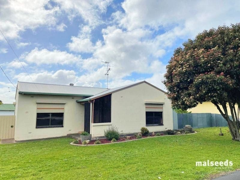 49 Boandik Terrace Mount Gambier SA, Mount Gambier - Image 1
