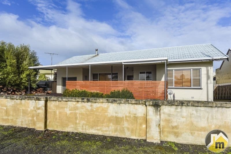 21 Williams Road Millicent SA, Millicent - Thumbnail 2