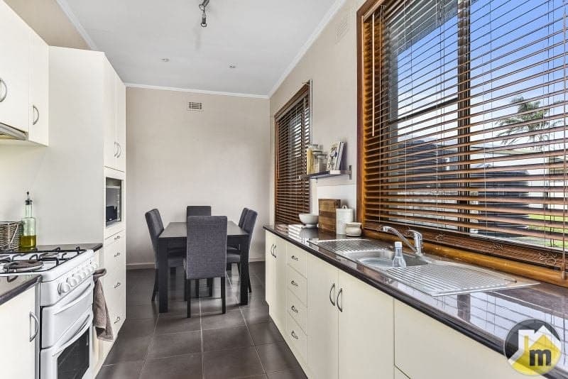 21 Williams Road Millicent SA, Millicent - Thumbnail 3