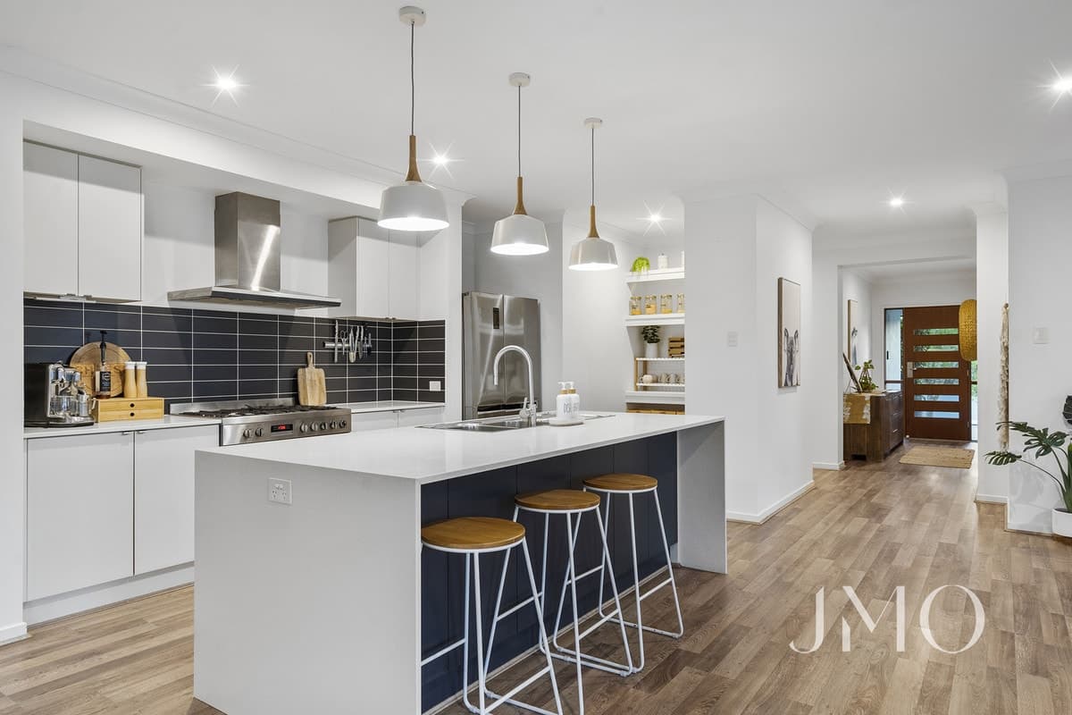 23 Arondel Circuit, Upper Coomera, Upper Coomera - Thumbnail 3