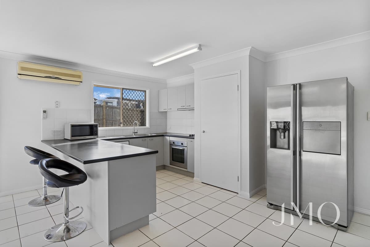 29 Lancelot Crescent, Ormeau, Ormeau - Thumbnail 3