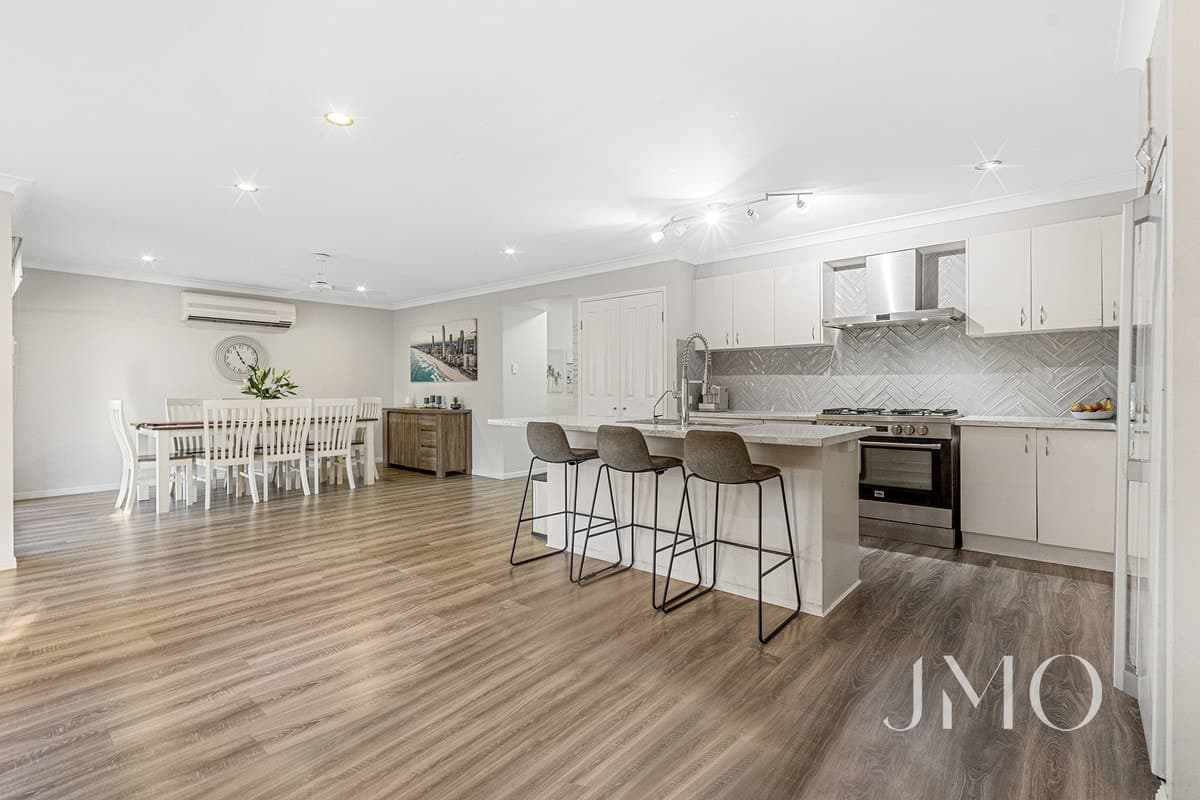 50 Summerlea Crescent, Ormeau, Ormeau - Thumbnail 3