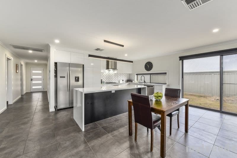 2/7 Peppercress Court Worrolong SA, Worrolong - Thumbnail 4