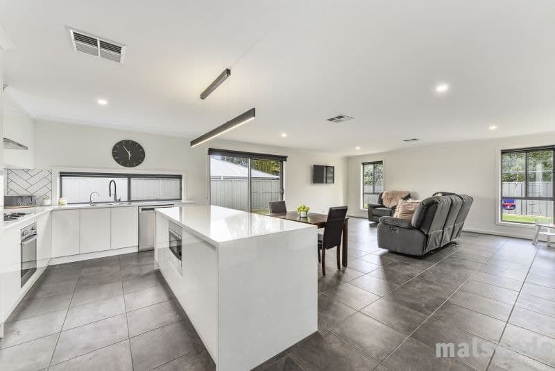 2/7 Peppercress Court Worrolong SA, Worrolong - Thumbnail 5