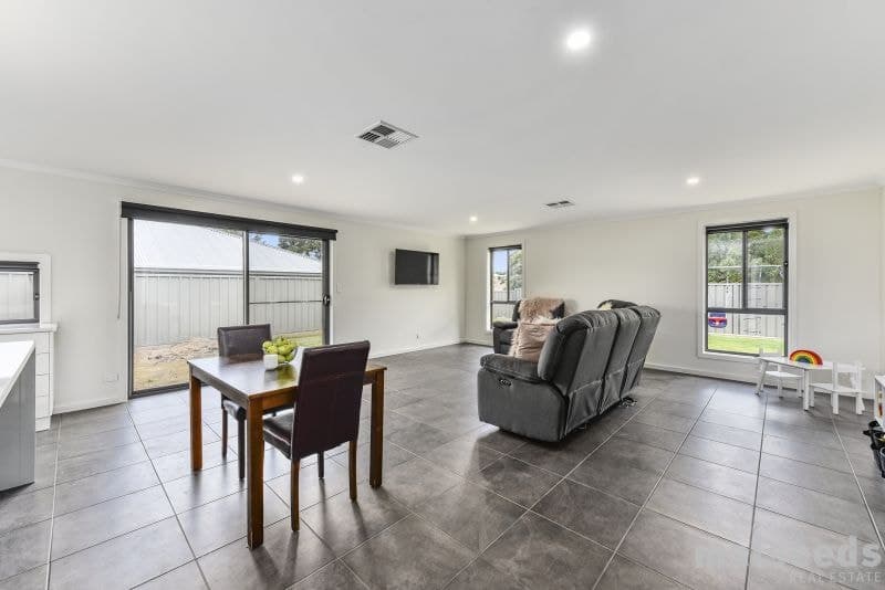 2/7 Peppercress Court Worrolong SA, Worrolong - Thumbnail 6