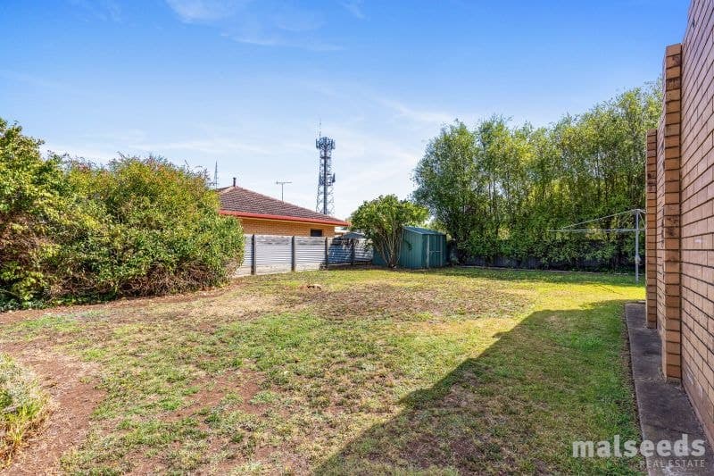 4 Hillcrest Avenue Mount Gambier SA, Mount Gambier - Thumbnail 2