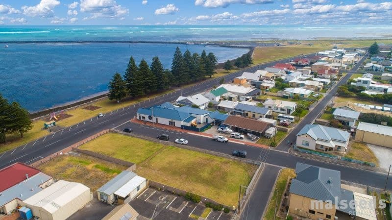 62 Sea Parade Port Macdonnell SA, Port Macdonnell - Thumbnail 6