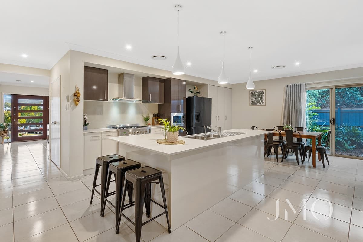 15 Dandalup Avenue, Ormeau Hills, Ormeau Hills - Thumbnail 2