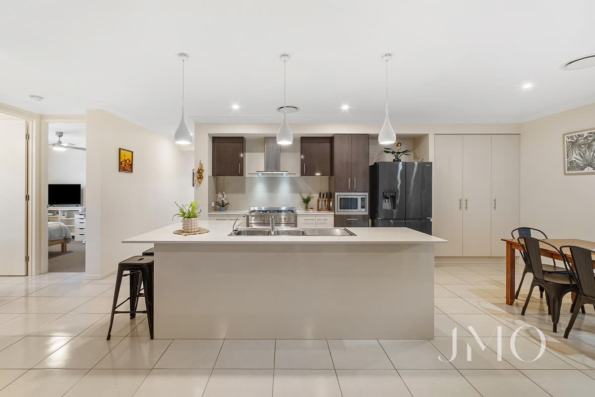 15 Dandalup Avenue, Ormeau Hills, Ormeau Hills - Thumbnail 3