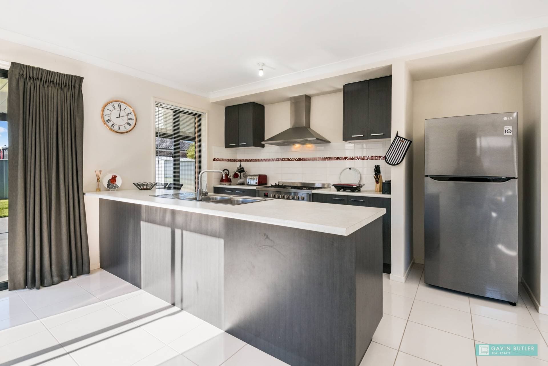 48 Greenfield Dr, Epsom, VIC, Epsom - Thumbnail 3