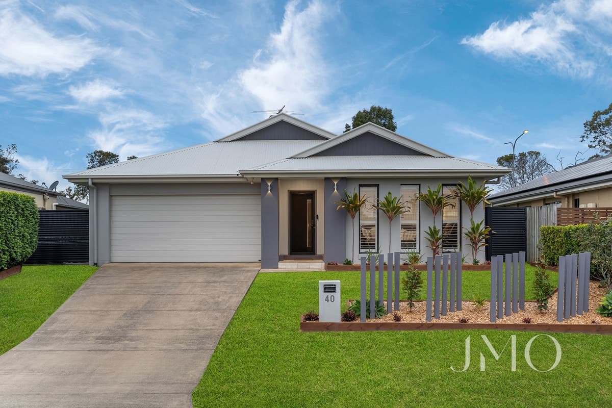 40 Daylesford Circuit, ORMEAU, Ormeau - Image 1
