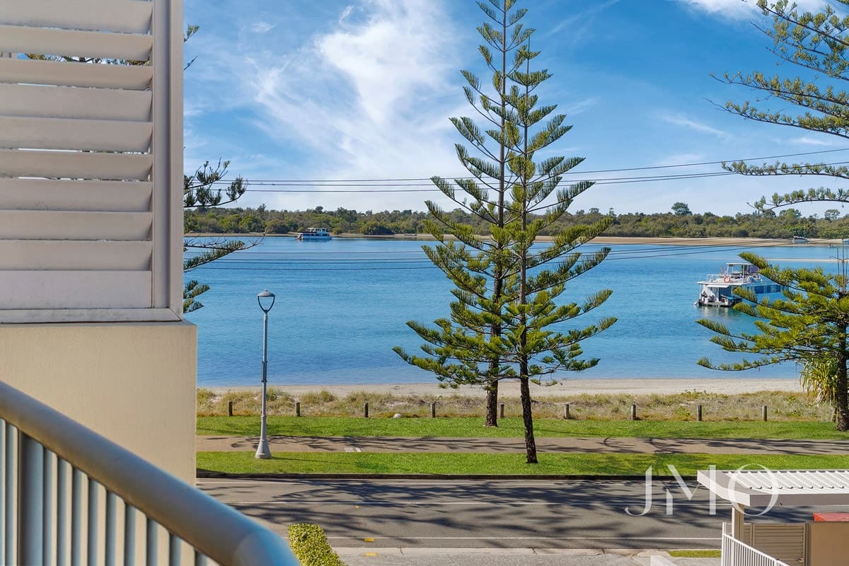 24/416 Marine Parade, Biggera Waters, Biggera Waters - Image 1