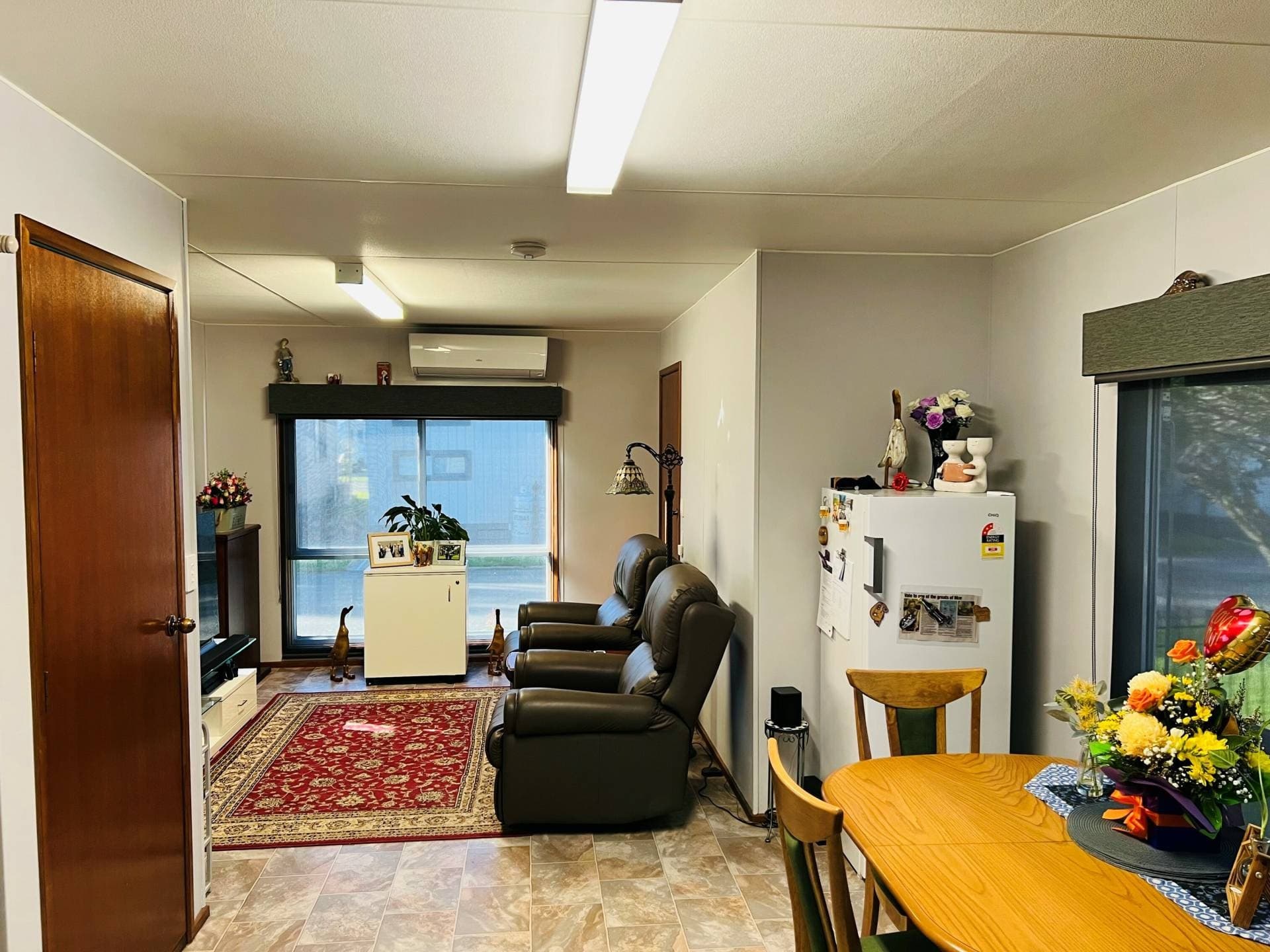 2, 293-295 295 Midland Highway, Epsom, VIC, Epsom - Thumbnail 2