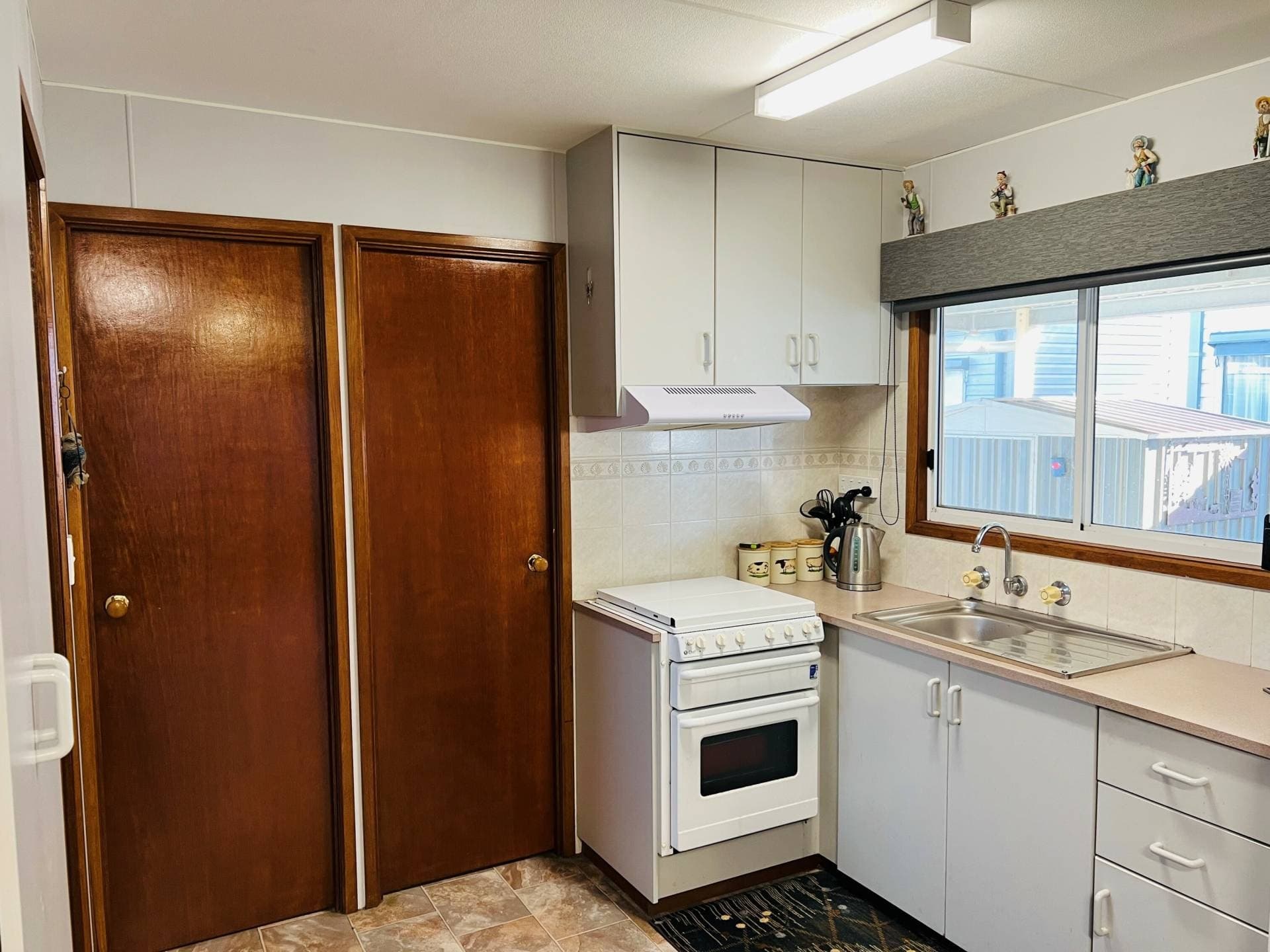 2, 293-295 295 Midland Highway, Epsom, VIC, Epsom - Thumbnail 6