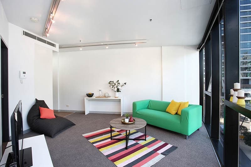 324/757 Bourke Street, Docklands - Thumbnail 2