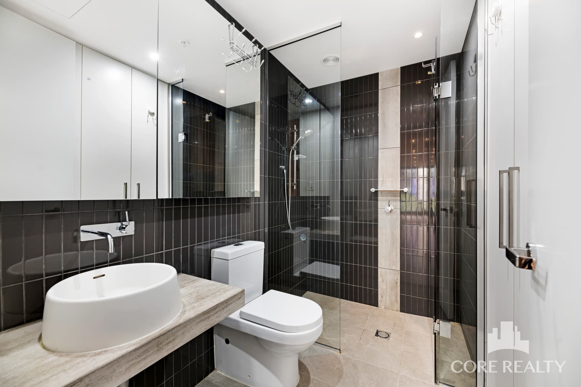 507/155 Franklin Street, Melbourne - Thumbnail 3