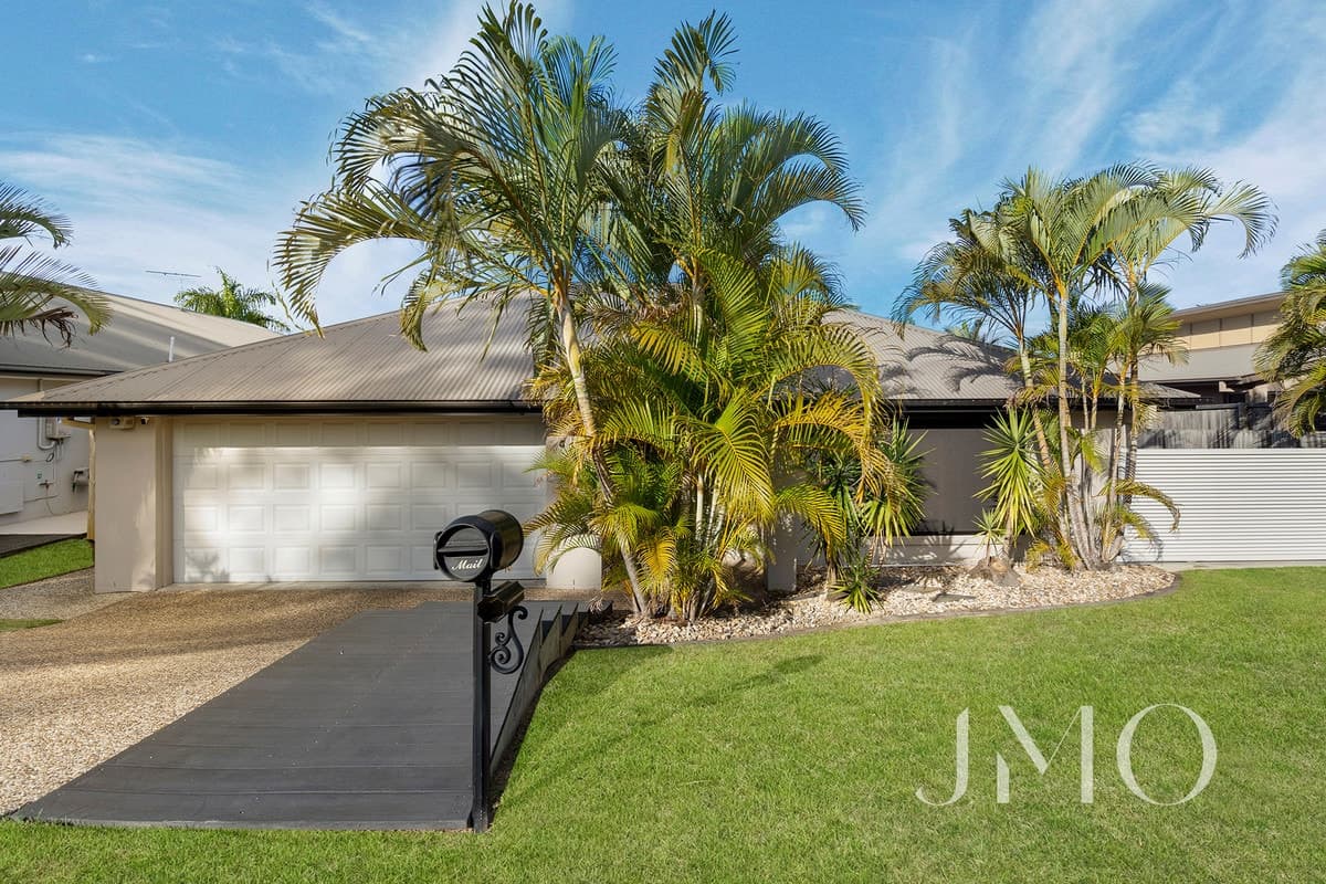 42 Lauradale Crescent, Ormeau, Ormeau - Image 1