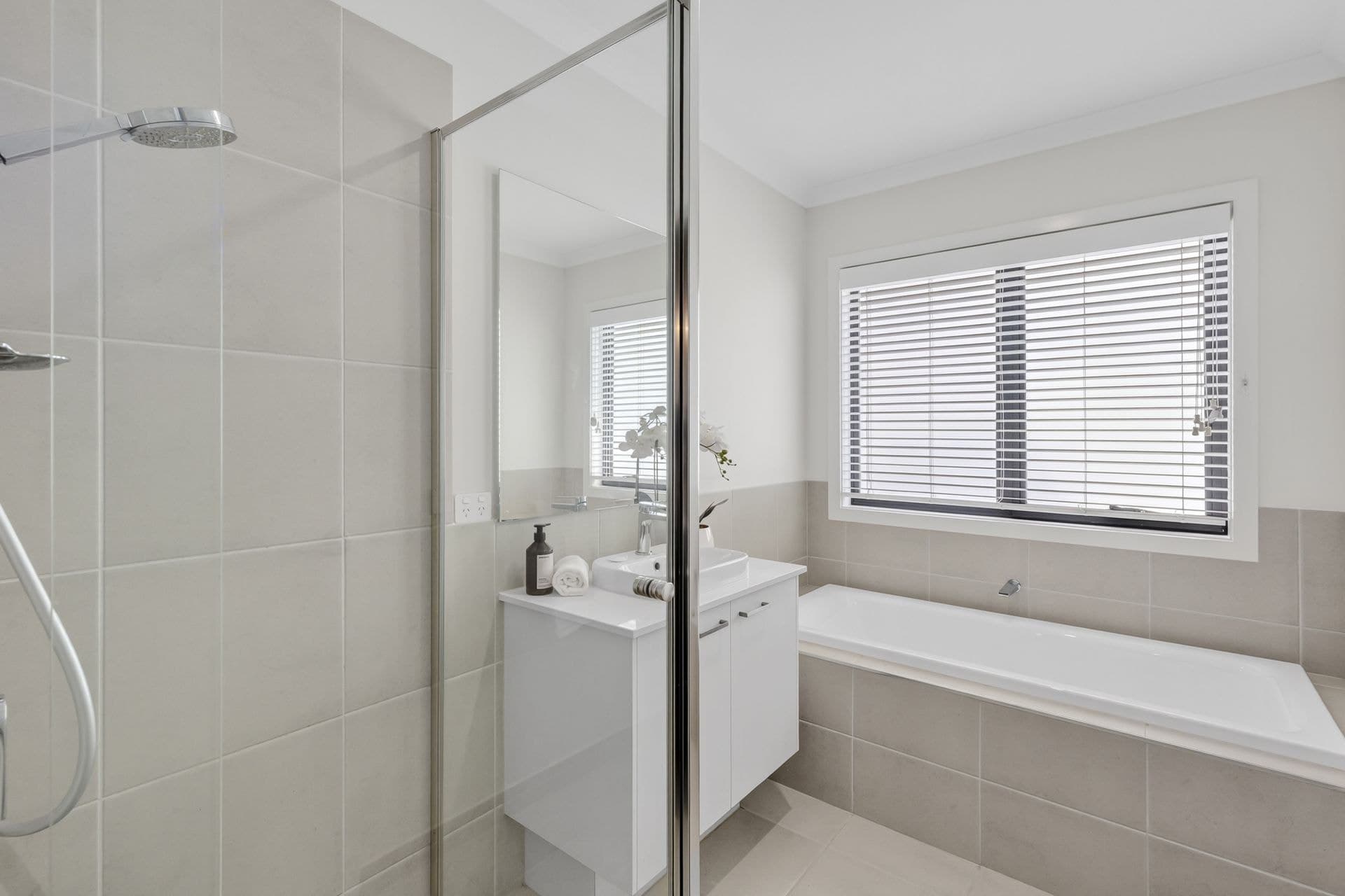 11 Allanwood Street, Ocean Grove VIC, Ocean Grove - Image 1