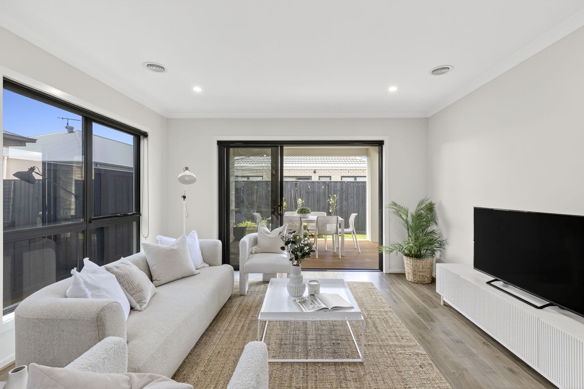 11 Allanwood Street, Ocean Grove VIC, Ocean Grove - Thumbnail 4