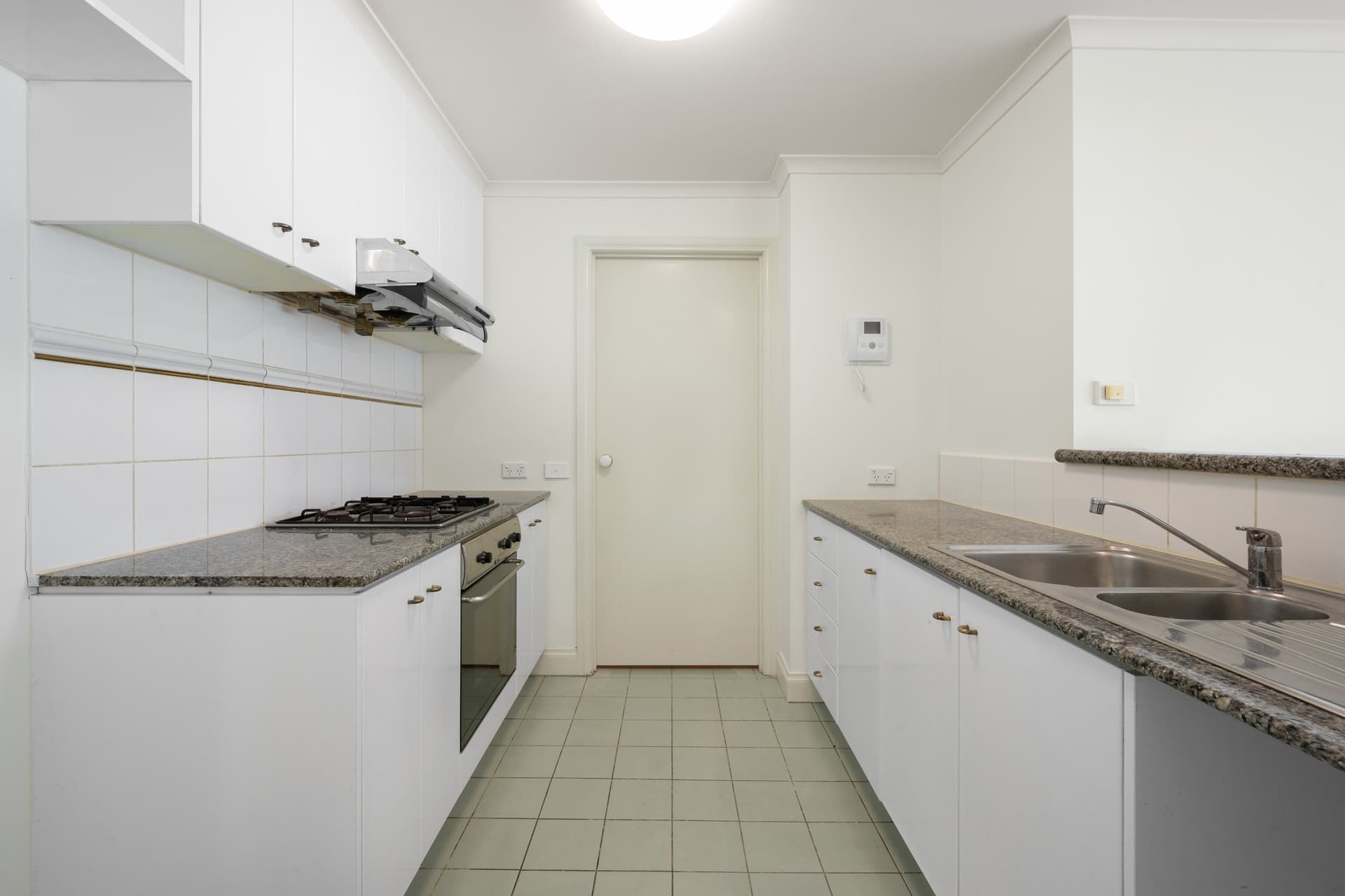 339/299 Spring Street, Melbourne - Thumbnail 6