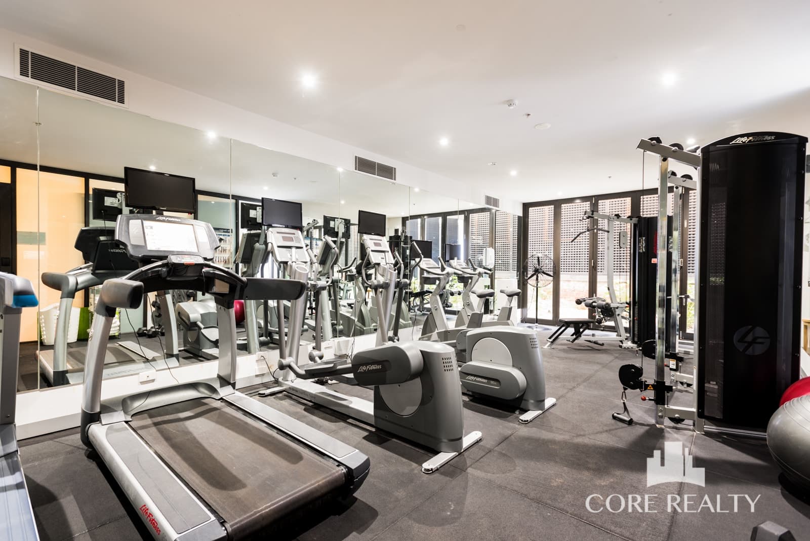 Unit 628/572 St Kilda Road, Melbourne - Thumbnail 6