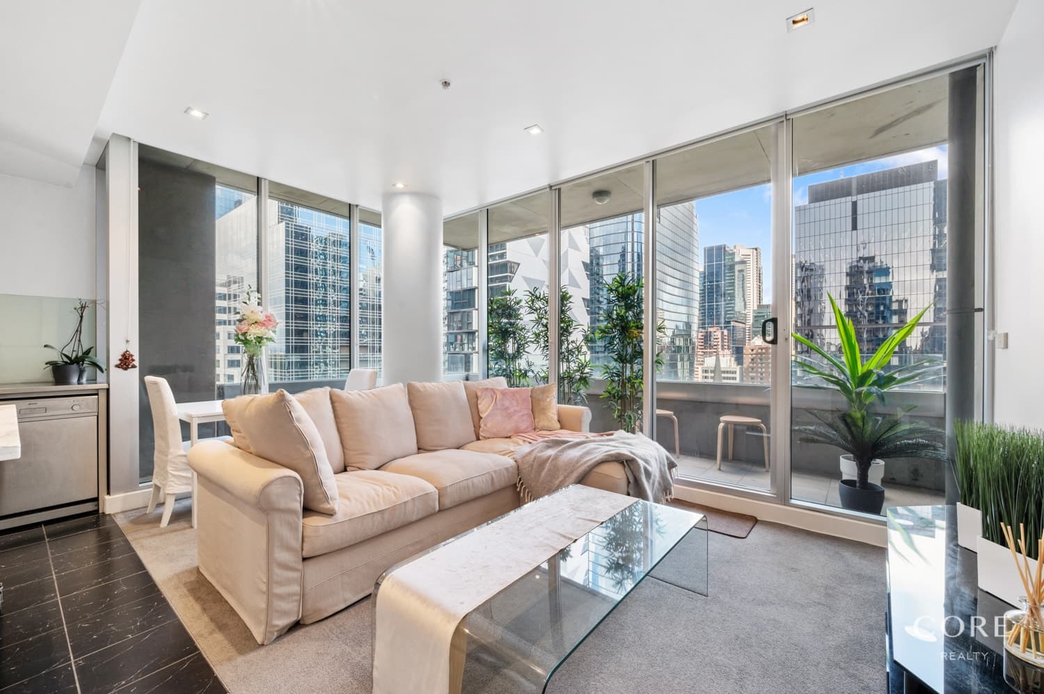 1111/68 La Trobe Street, Melbourne - Thumbnail 3