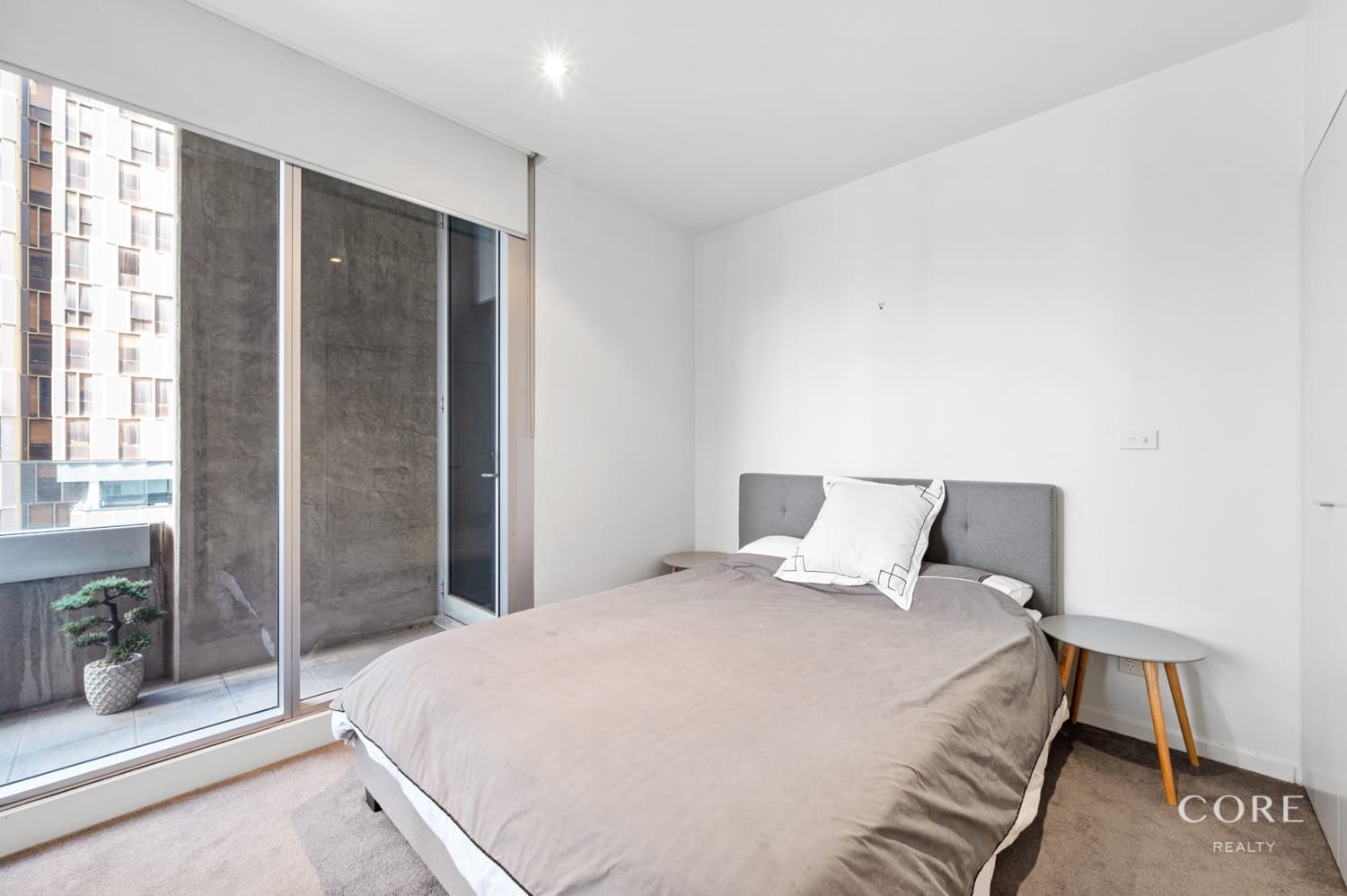 1111/68 La Trobe Street, Melbourne - Thumbnail 6